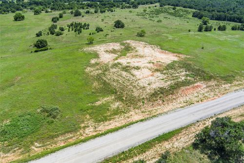 316 Kilkenny Rd, Poolville, TX, 76487-5079 | Card Image