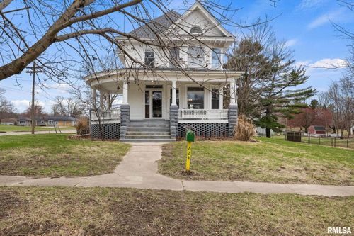 824 3rd St, Lacon, IL, 61540-1548 | Card Image