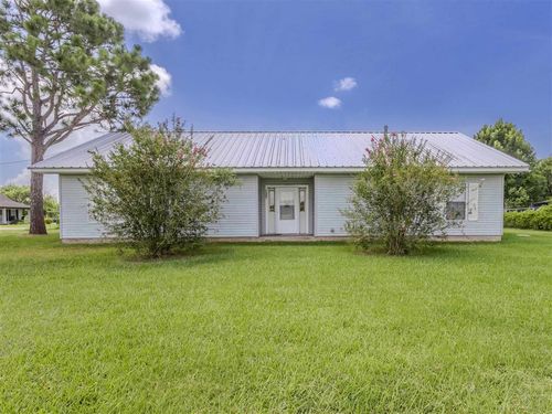 132 Thomas Ln, Lake Charles, LA, 70607-8900 | Card Image