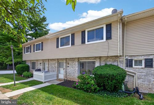 217-217 Village Walk, EXTON, PA, 19341-1238 | Card Image