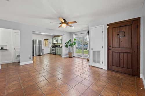 1509 Wynn Ter, Arlington, TX, 76010-4546 | Card Image