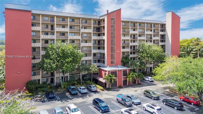 APT-306 - 2206 S Cypress Bend Dr, Condo with 2 bedrooms, 2 bathrooms and null parking in Pompano Beach FL | Image 28