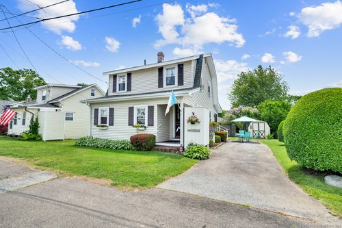 7 Meriden Ave, Westbrook, CT, 06498-2139 | Card Image