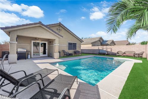 3486 Osprey Ridge Ct, Las Vegas, NV, 89122-4102 | Card Image