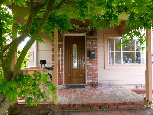 165 Livingston St, Fort Bragg, CA, 95437-4406 | Card Image