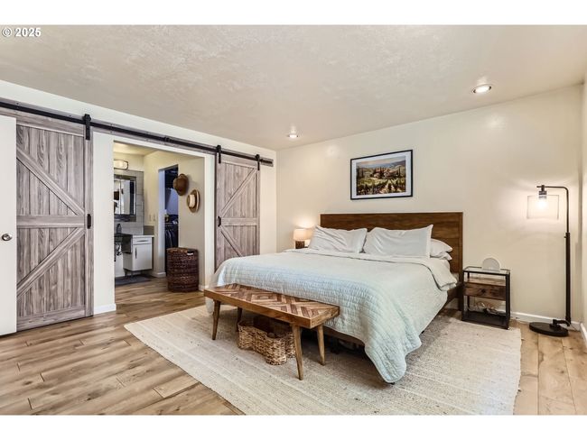 APT-5E - 48 Eagle Crest Dr, Condo with 2 bedrooms, 2 bathrooms and 1 parking in Lake Oswego OR | Image 8
