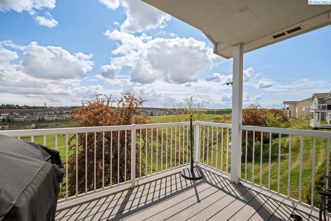 1545 Capri Ct, Condo with 4 bedrooms, 3 bathrooms and null parking in Pullman WA | Image 19