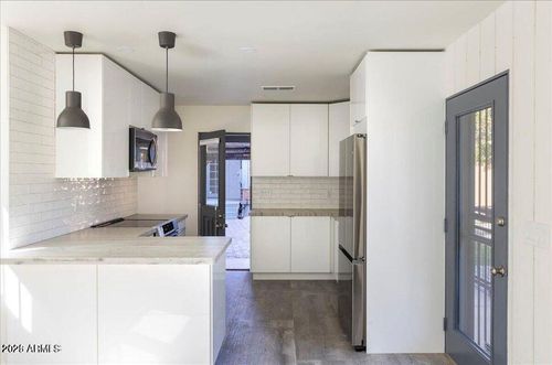 821 N 3rd Ave, Phoenix, AZ, 85003-1408 | Card Image