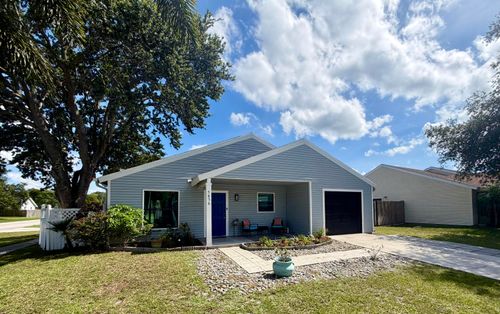 7856 Blackwood Ln, Lake Worth, FL, 33467-6338 | Card Image