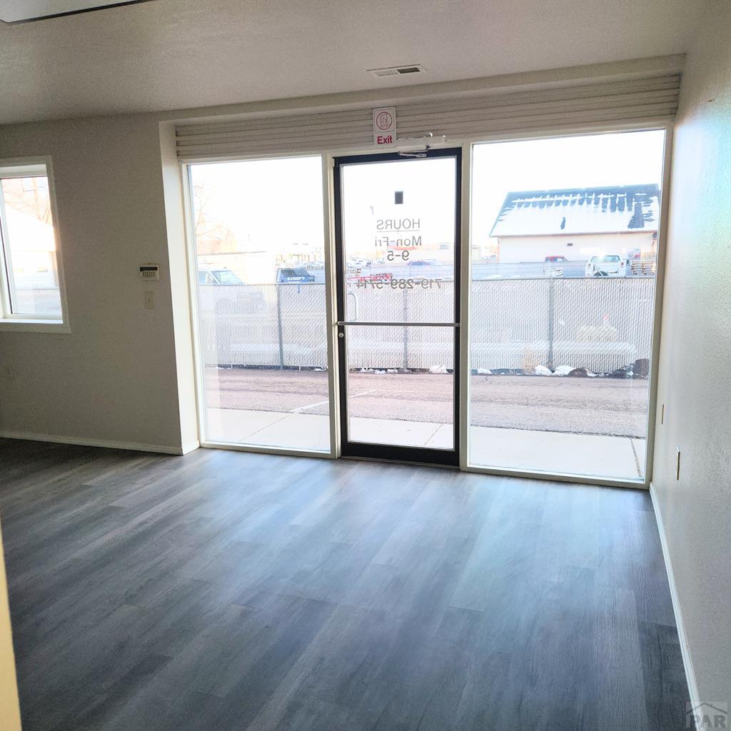 Commercial Lease in Pueblo 4