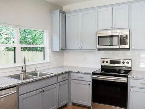 2732 Livingston Ave, Fort Worth, TX, 76110-2917 | Card Image