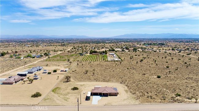 10625 Caughlin Rd, House other with 4 bedrooms, 3 bathrooms and 3 parking in Phelan CA | Image 71