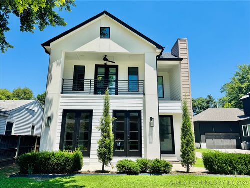 913 E 37th St, Tulsa, OK, 74105-3005 | Card Image