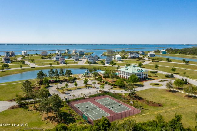Neighborhood Amenities | Image 24