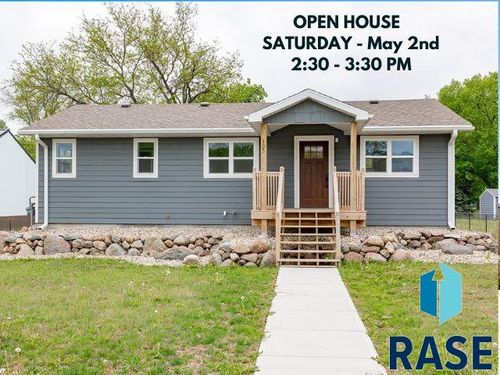 105 W Kluckholm St, Montrose, SD, 57048-2043 | Card Image