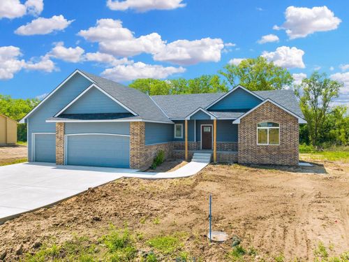515 S Arbor Valley Way, Valley Center, KS, 67147 | Card Image