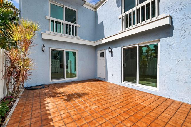 APT-19D - 1010 Ne 8 Th Ave, Condo with 2 bedrooms, 2 bathrooms and null parking in Delray Beach FL | Image 5