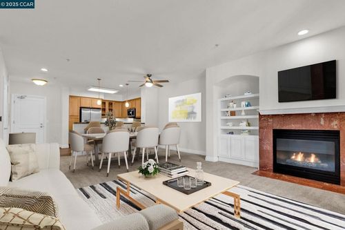 unit-303-1310 Creekside Dr, Walnut Creek, CA, 94596-5759 | Card Image