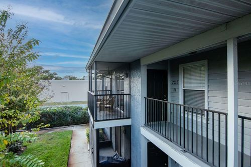 unit-205-3712 W Wisconsin Ave, TAMPA, FL, 33611-4290 | Card Image