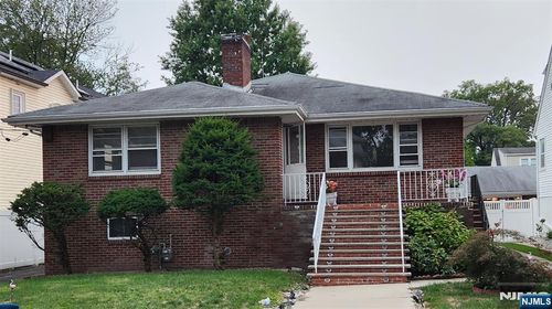 744 Clark Ave, Ridgefield, NJ, 07657-2608 | Card Image