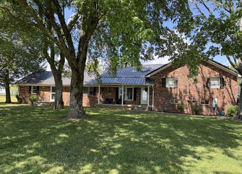 566 Clarence Finney Rd, Hillsboro, TN, 37342-3635 | Card Image