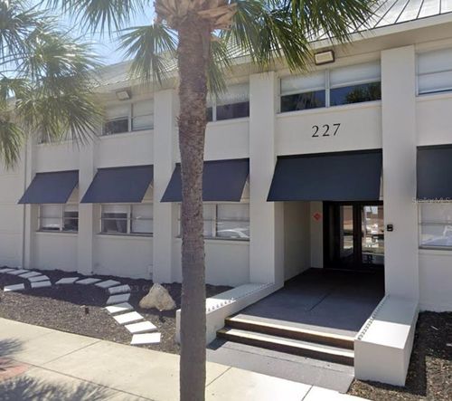 227 Central Ave, SARASOTA, FL, 34236-4962 | Card Image