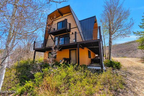 9274 E Deer Creek Dr, Heber City, UT, 84032-4399 | Card Image