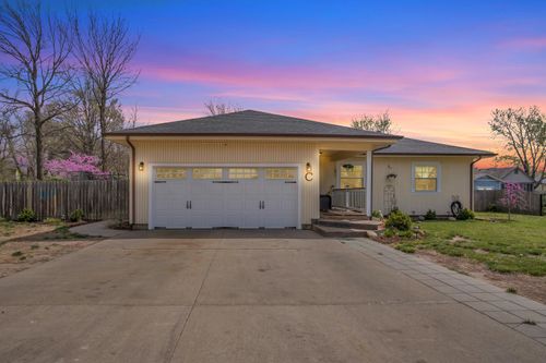 1808 Grandview Ave, Newton, KS, 67114-1471 | Card Image