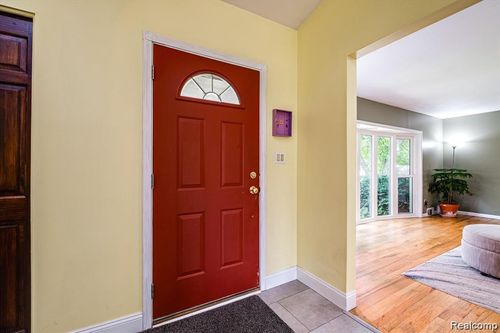 41133 Ivywood Ln, Plymouth, MI, 48170-2628 | Card Image