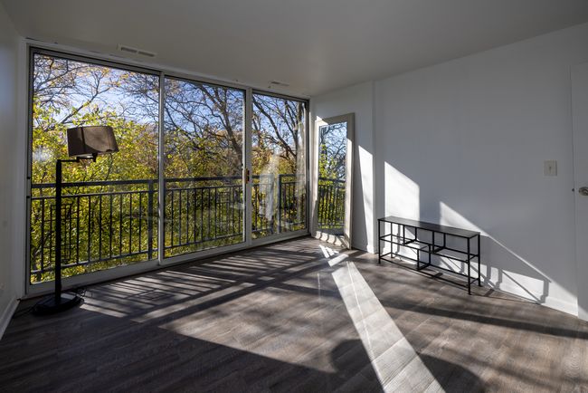 APT-3L - 1833 Four Lakes Ave, Condo with 2 bedrooms, 1 bathrooms and 1 parking in Lisle IL | Image 21