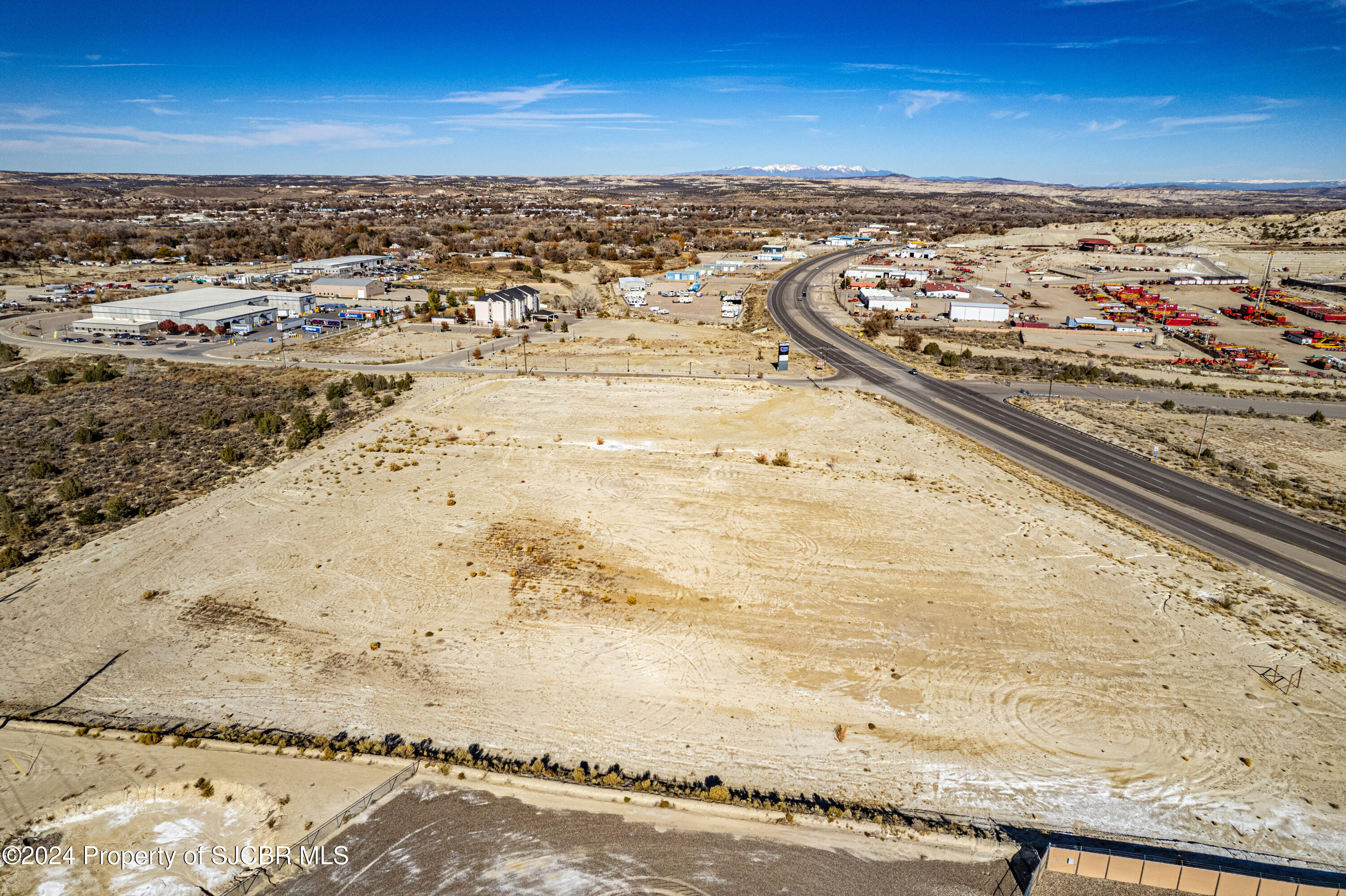 Commercial Lease in Aztec 5