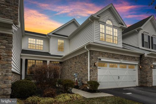 334 Wheatsheaf Way, COLLEGEVILLE, PA, 19426-4025 | Card Image