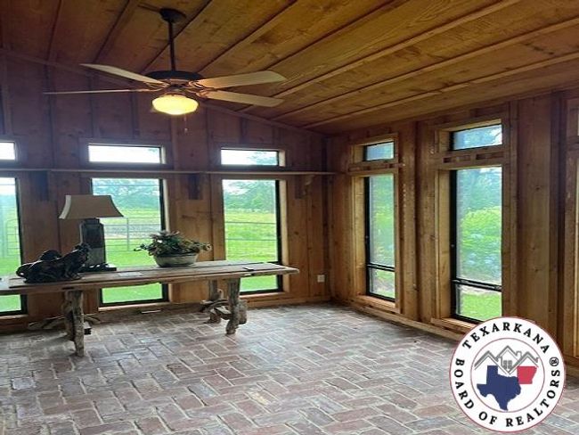 327 Crudip Ln, Home with 2 bedrooms, 2 bathrooms and null parking in Texarkana TX | Image 14