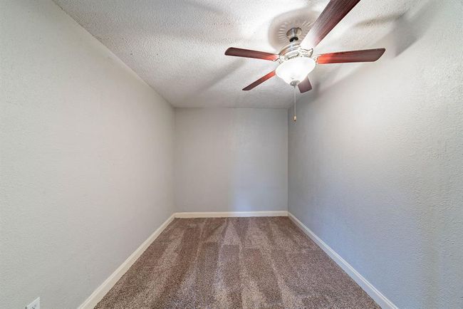 1502 Stevenage Ln, House other with 4 bedrooms, 3 bathrooms and 1 parking in Channelview TX | Image 11