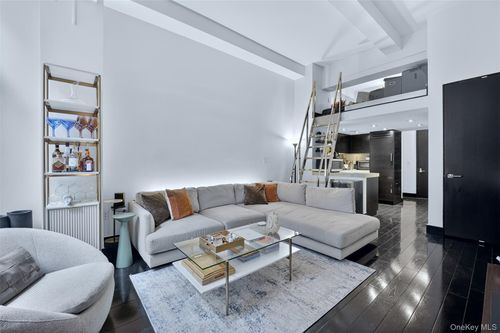 10no-254 Park Ave S, New York, NY, 10010-7205 | Card Image