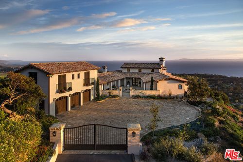 965 Park Ln, Santa Barbara, CA, 93108-1421 | Card Image