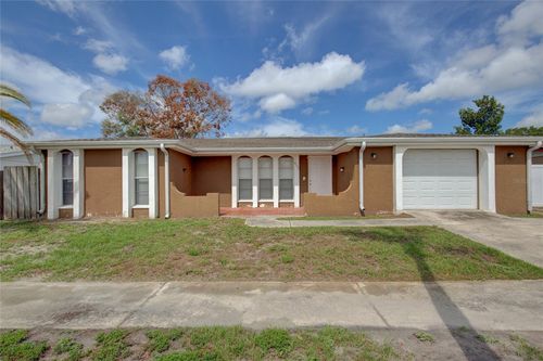 2105 Sugarbush Drive, HOLIDAY, FL, 34690 | Card Image