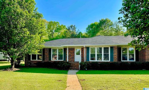 817 Taylor Cir, SYLACAUGA, AL, 35150-4535 | Card Image