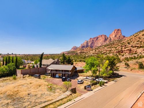 785 N Lauritzen St, Hildale, UT, 84784-7776 | Card Image