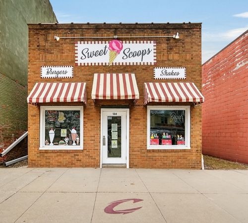 124 S Fillmore St, Osceola, IA, 50213-1201 | Card Image