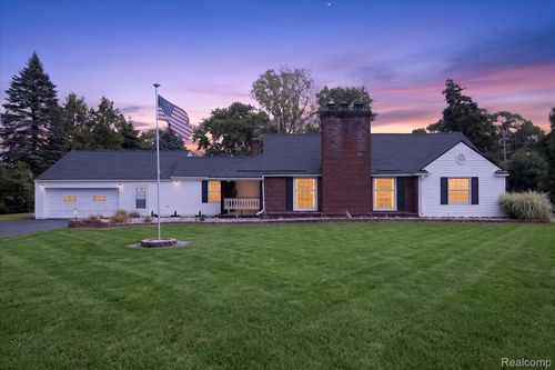 11175 Elmview St, Romulus, MI, 48174-3901 | Card Image