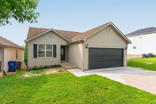 680 Graftons Mill Ln, Lexington, KY, 40509-4373 | Card Image