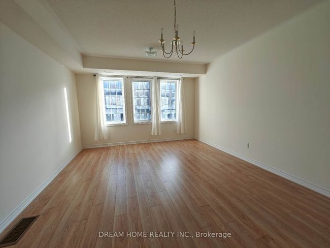 28 Robert Joffre Leet Ave, House attached with 3 bedrooms, 3 bathrooms and 1 parking in Markham ON | Image 44
