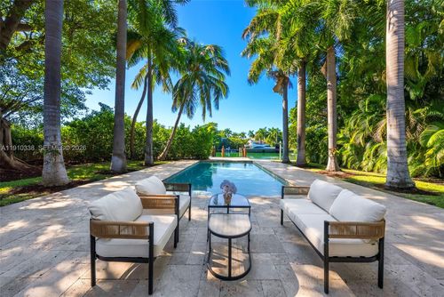6300 Allison Rd, Miami Beach, FL, 33141-4506 | Card Image