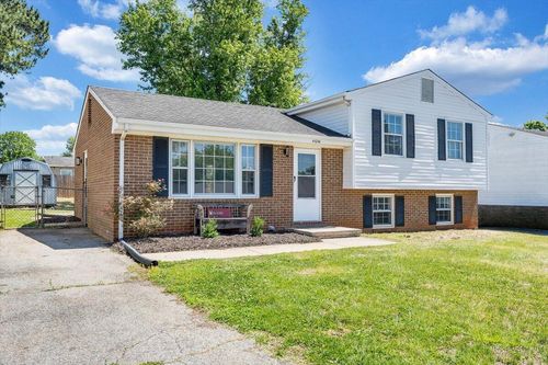 4654 Long Acre Dr Ne, Roanoke, VA, 24019-5617 | Card Image
