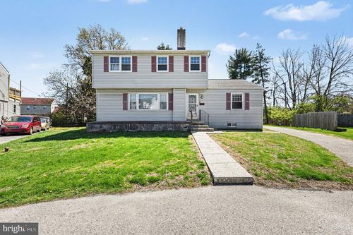 1701 Harmon Rd, Conshohocken, PA, 19428-1204 | Card Image