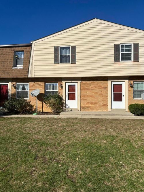 j-5726 Beechcroft Rd, Columbus, OH, 43229-3871 | Card Image