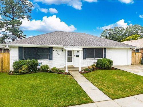 2140 Graham Dr, Gretna, LA, 70056-4436 | Card Image