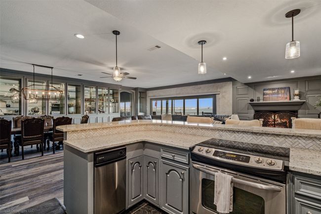 APT-103 - 4548 Chaha Rd, Condo with 4 bedrooms, 3 bathrooms and null parking in Garland TX | Image 10