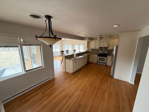 3336 Overland Pass, Northbrook, IL, 60062-7410 | Card Image